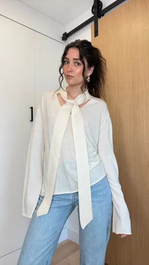Cream Lightweight Pullover - M