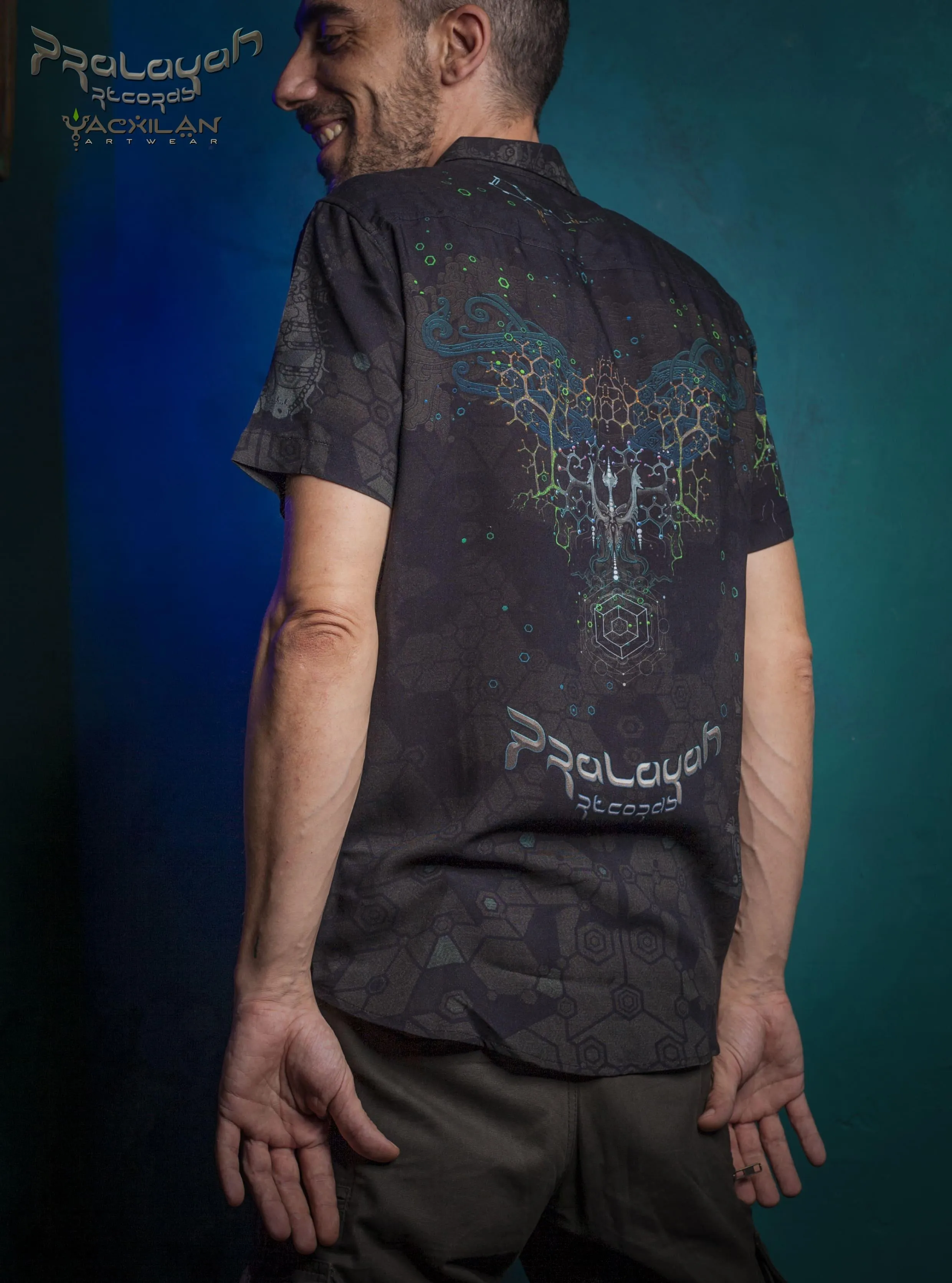 Shirt Men Half Sleeves / Viscose - PRALAYAH