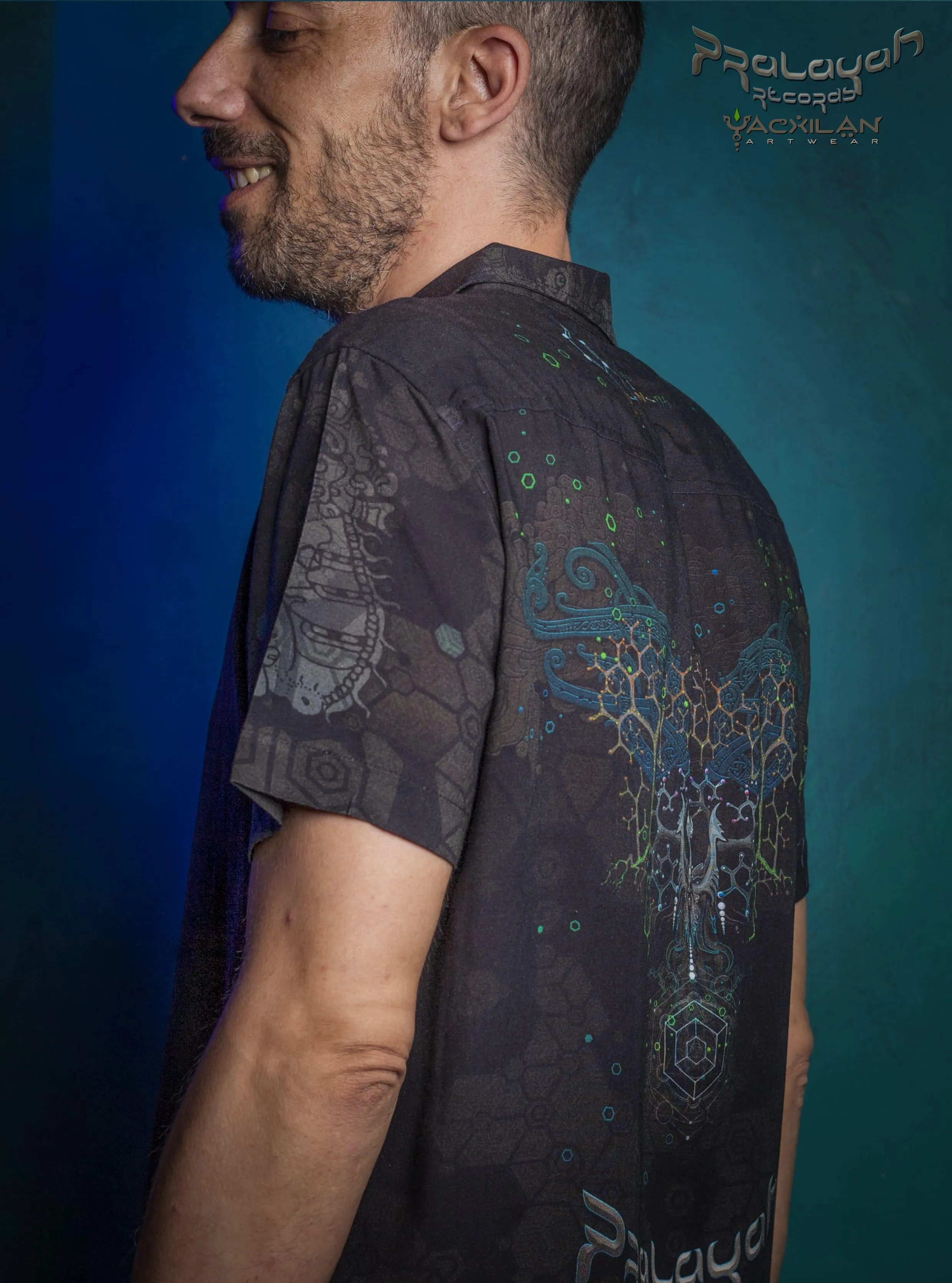 Shirt Men Half Sleeves / Viscose - PRALAYAH